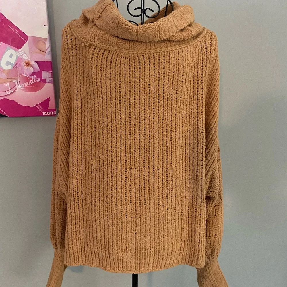 Free People Be Yours Pullover Cowl Turtleneck Sweater Size Medium